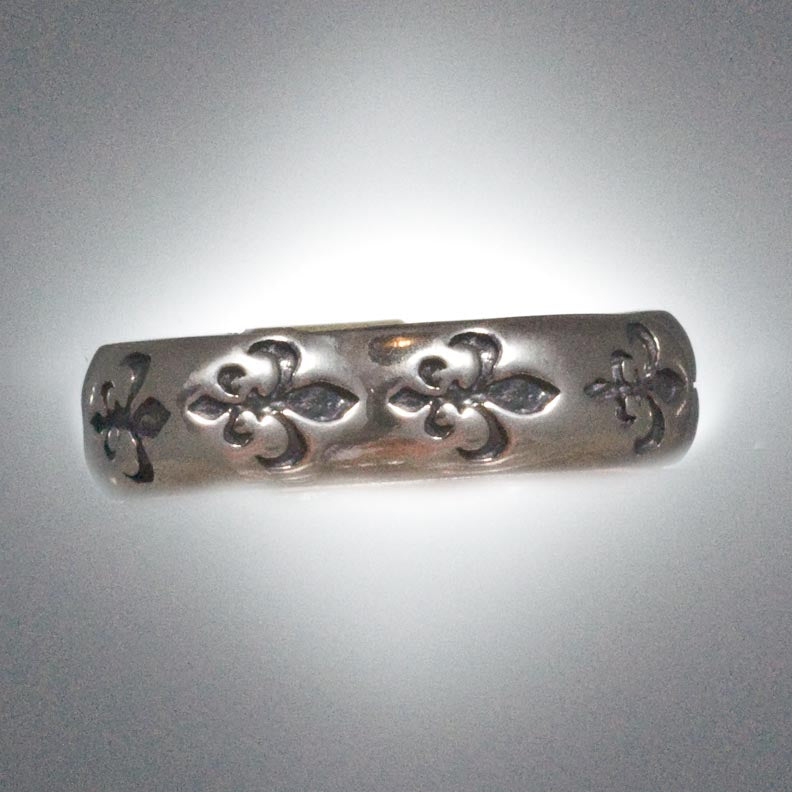 Intaglio Fleur De Lis Ring, Size 8